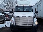 Used 2015 Freightliner Cascadia Day Cab 4x2, Semi Truck for sale #567740 - photo 3