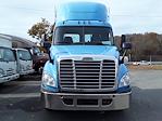 Used 2016 Freightliner Cascadia Day Cab 4x2, Semi Truck for sale #645859 - photo 3