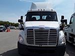 Used 2016 Freightliner Cascadia Day Cab 4x2, Semi Truck for sale #646724 - photo 3