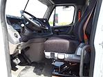 Used 2016 Freightliner Cascadia Day Cab 4x2, Semi Truck for sale #646724 - photo 7