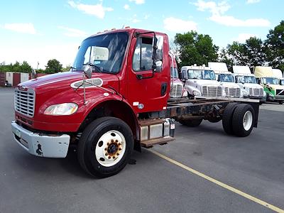 Used 2016 Freightliner M2 106 Day Cab 4x2, Cab Chassis for sale #647029 - photo 1