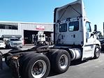 Used 2016 Freightliner Cascadia Day Cab 6x4, Semi Truck for sale #651389 - photo 4