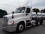 Used 2016 Freightliner Cascadia Day Cab 6x4, Semi Truck for sale #652726 - photo 1