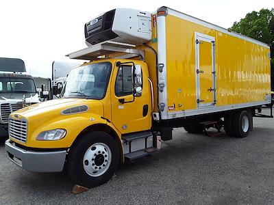 Used 2016 Freightliner M2 106 4x2, 24' Refrigerated Body for sale #654710 - photo 1