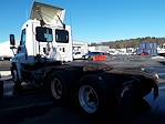 Used 2016 Freightliner Cascadia Day Cab 6x4, Semi Truck for sale #661031 - photo 2