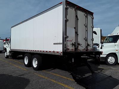 Used 2017 Freightliner M2 106 6x4, Refrigerated Body for sale #663054 - photo 2