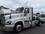 Used 2017 Freightliner Cascadia Day Cab 4x2, Semi Truck for sale #667424 - photo 1