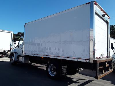 Used 2017 Hino 268A Single Cab 4x2, 18' Refrigerated Body for sale #669012 - photo 2