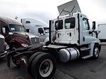 Used 2017 Freightliner Cascadia Day Cab 4x2, Semi Truck for sale #672921 - photo 5