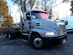 Used 2018 Mack CXU613 6x4, Semi Truck for sale #677389 - photo 4