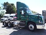 Used 2017 Freightliner Cascadia Day Cab 6x4, Semi Truck for sale #678364 - photo 9