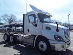 Used 2018 Freightliner Cascadia Day Cab 6x4, Semi Truck for sale #679724 - photo 6