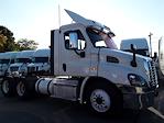 Used 2018 Freightliner Cascadia Day Cab 6x4, Semi Truck for sale #679726 - photo 4