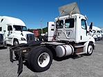 Used 2018 Freightliner Cascadia Day Cab 4x2, Semi Truck for sale #683603 - photo 6