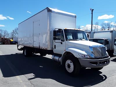 Used 2018 International DuraStar 4300 SBA 4x2, Box Truck for sale #759402 - photo 1