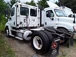 Used 2018 Freightliner Cascadia Day Cab 4x2, Semi Truck for sale #769189 - photo 2