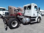 Used 2018 Freightliner Cascadia Day Cab 4x2, Semi Truck for sale #772587 - photo 5