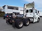 Used 2019 Freightliner Cascadia Day Cab 6x4, Semi Truck for sale #807238 - photo 5