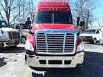 Used 2019 Freightliner Cascadia Sleeper Cab 6x4, Semi Truck for sale #807625 - photo 3