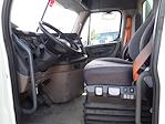 Used 2019 Freightliner Cascadia Day Cab 6x4, Semi Truck for sale #863351 - photo 7