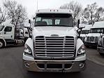 Used 2019 Freightliner Cascadia Day Cab 6x4, Semi Truck for sale #863355 - photo 3