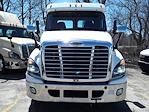 Used 2019 Freightliner Cascadia Day Cab 6x4, Semi Truck for sale #863362 - photo 3