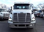 Used 2019 Freightliner Cascadia Day Cab 6x4, Semi Truck for sale #863364 - photo 3