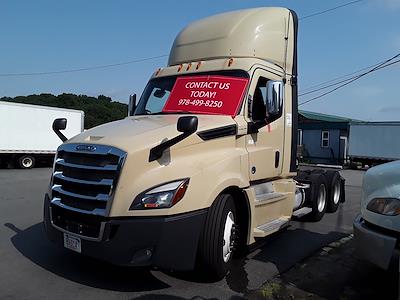 Used 2020 Freightliner Cascadia Day Cab 6x4, Semi Truck for sale #896309 - photo 1