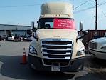 Used 2020 Freightliner Cascadia Day Cab 6x4, Semi Truck for sale #896309 - photo 3