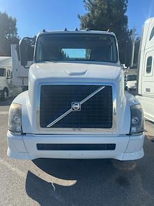 Used 2017 Volvo VNL 6x4, Semi Truck for sale #664350 - photo 1