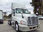 Used 2017 Freightliner Cascadia Day Cab 6x4, Semi Truck for sale #670279 - photo 3