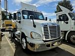 Used 2018 Freightliner Cascadia Day Cab 6x4, Semi Truck for sale #681456 - photo 1