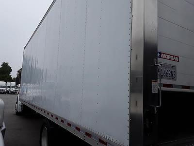 Used 2018 Freightliner M2 106 Conventional Cab 4x2, Box Truck for sale #685088 - photo 2