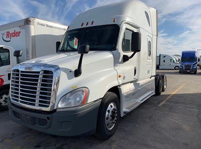 Used 2018 Freightliner Cascadia Sleeper Cab 6x4, Semi Truck for sale #685431 - photo 1