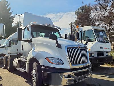 Used 2018 International LT SBA 6x4, Semi Truck for sale #789489 - photo 1