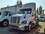 Used 2019 Freightliner Cascadia Day Cab 6x4, Semi Truck for sale #791113 - photo 1