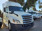 Used 2019 Freightliner Cascadia Sleeper Cab 6x4, Semi Truck for sale #877728 - photo 3