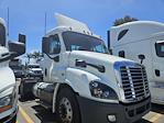 Used 2020 Freightliner Cascadia Day Cab 4x2, Semi Truck for sale #896447 - photo 1