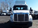 Used 2014 Freightliner Cascadia Day Cab 4x2, Semi Truck for sale #545237 - photo 3