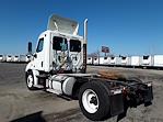 Used 2014 Freightliner Cascadia Day Cab 4x2, Semi Truck for sale #545237 - photo 6