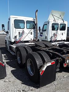 Used 2014 Freightliner Cascadia Day Cab 6x4, Semi Truck for sale #553877 - photo 2
