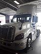 Used 2017 Freightliner Cascadia Day Cab 6x4, Semi Truck for sale #668001 - photo 4