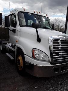 Used 2016 Freightliner Cascadia Day Cab 6x4, Semi Truck for sale #669791 - photo 1