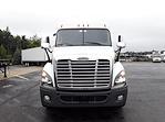 Used 2017 Freightliner Cascadia Sleeper Cab 6x4, Semi Truck for sale #674289 - photo 3