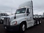 Used 2017 Freightliner Cascadia Day Cab 6x4, Semi Truck for sale #676421 - photo 4