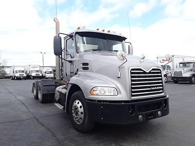 Used 2017 Mack CXU613 6x4, Semi Truck for sale #677429 - photo 1