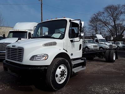 Used 2018 Freightliner M2 106 Conventional Cab 4x2, Cab Chassis for sale #222324 - photo 1