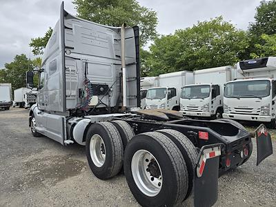 Used 2020 Volvo VNL 6x4, Semi Truck for sale #272538 - photo 2