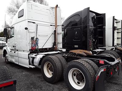 Used 2015 Volvo VNL 6x4, Semi Truck for sale #370027 - photo 2