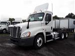 Used 2013 Freightliner Cascadia Day Cab 6x4, Semi Truck for sale #497877 - photo 1